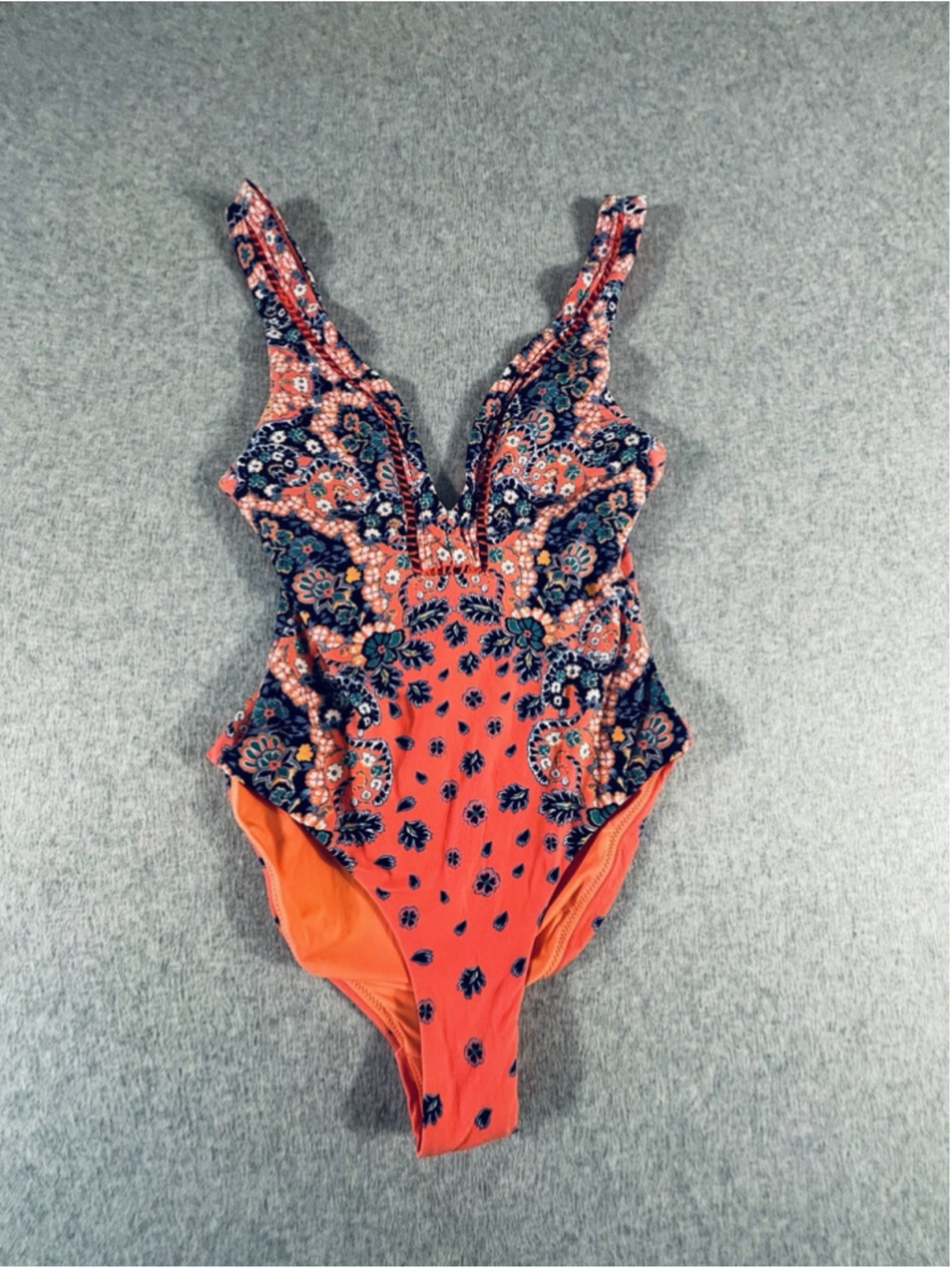 Red Carter One Piece Swimsuit Womens XS Coral Floral Paisley‎ Plunge Swim